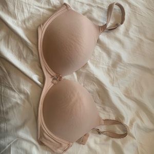 Brand new no tags Victoria secret beige no wire bra